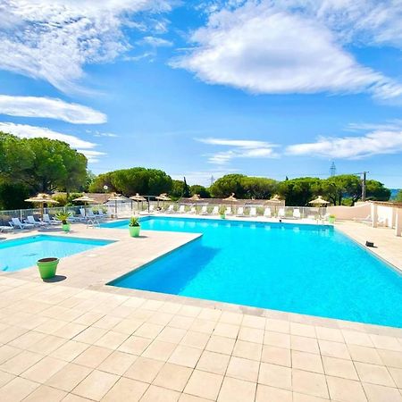 Ulvf Les Residences Du Colombier Frejus Luaran gambar
