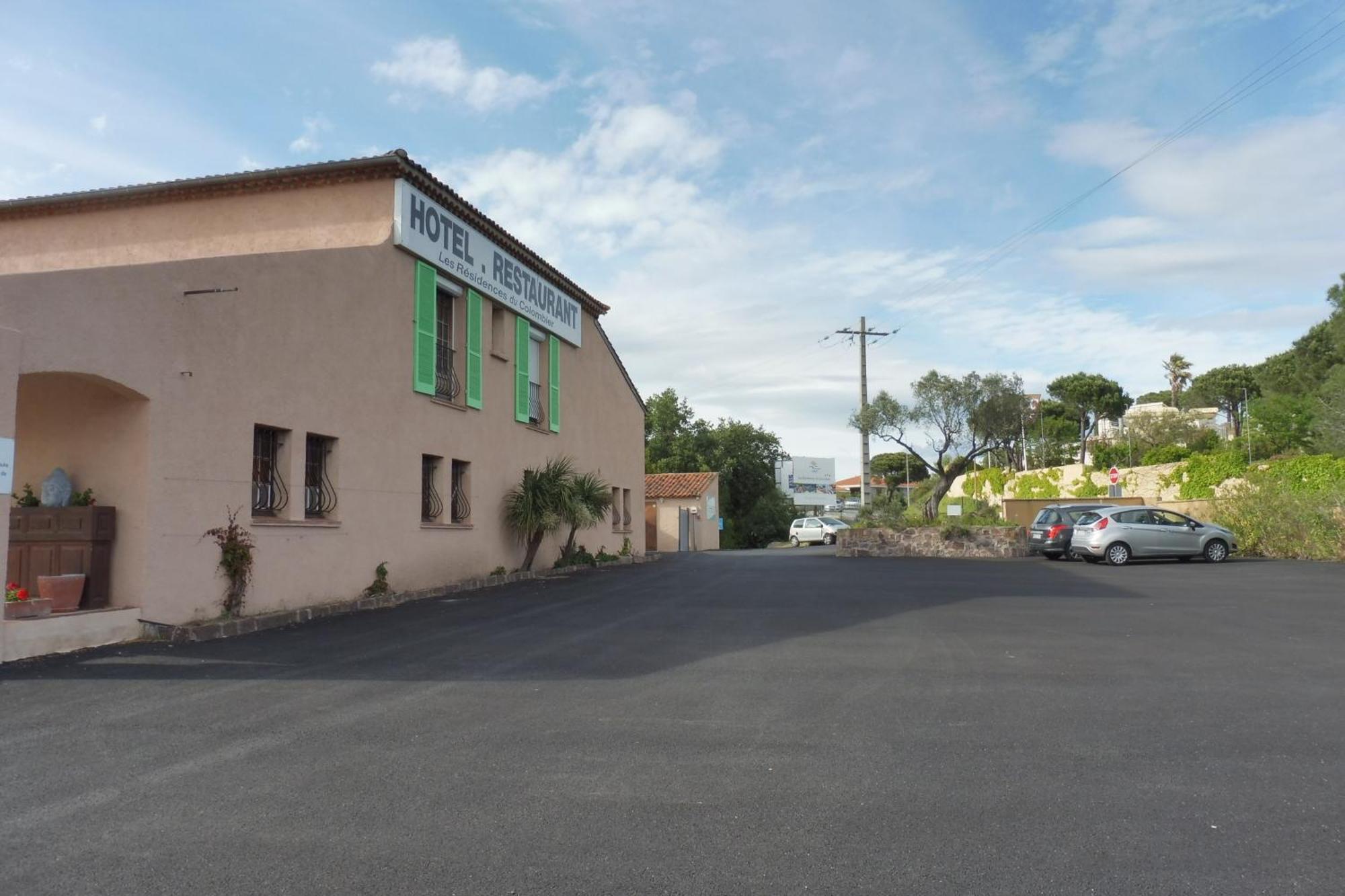Ulvf Les Residences Du Colombier Frejus Luaran gambar
