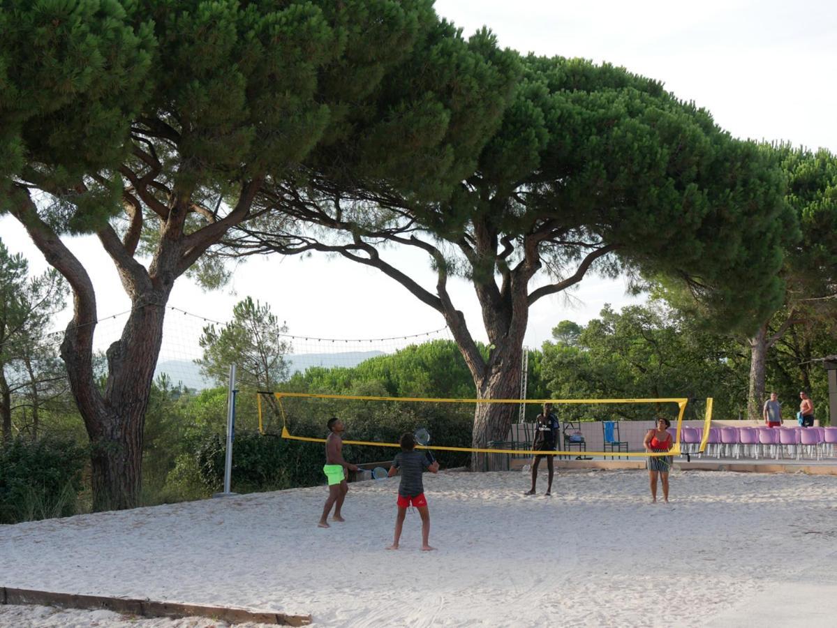 Ulvf Les Residences Du Colombier Frejus Luaran gambar